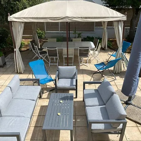 Holiday home Maison Entre Marche Et Plages De *